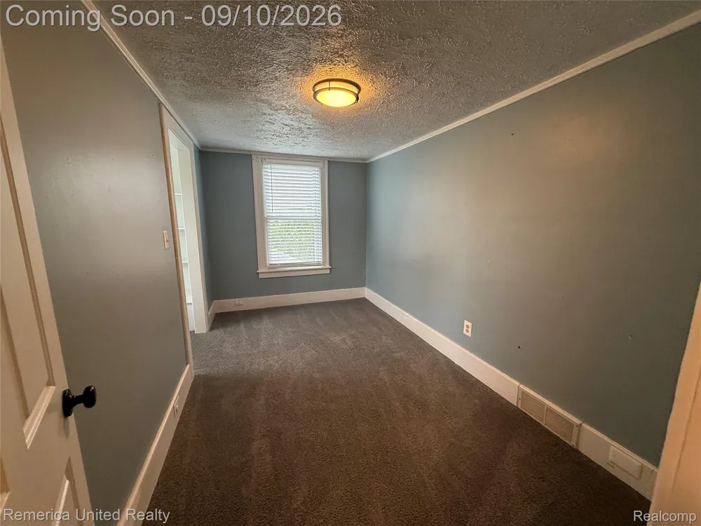 52431 Washington Street New Baltimore City, MI 48047