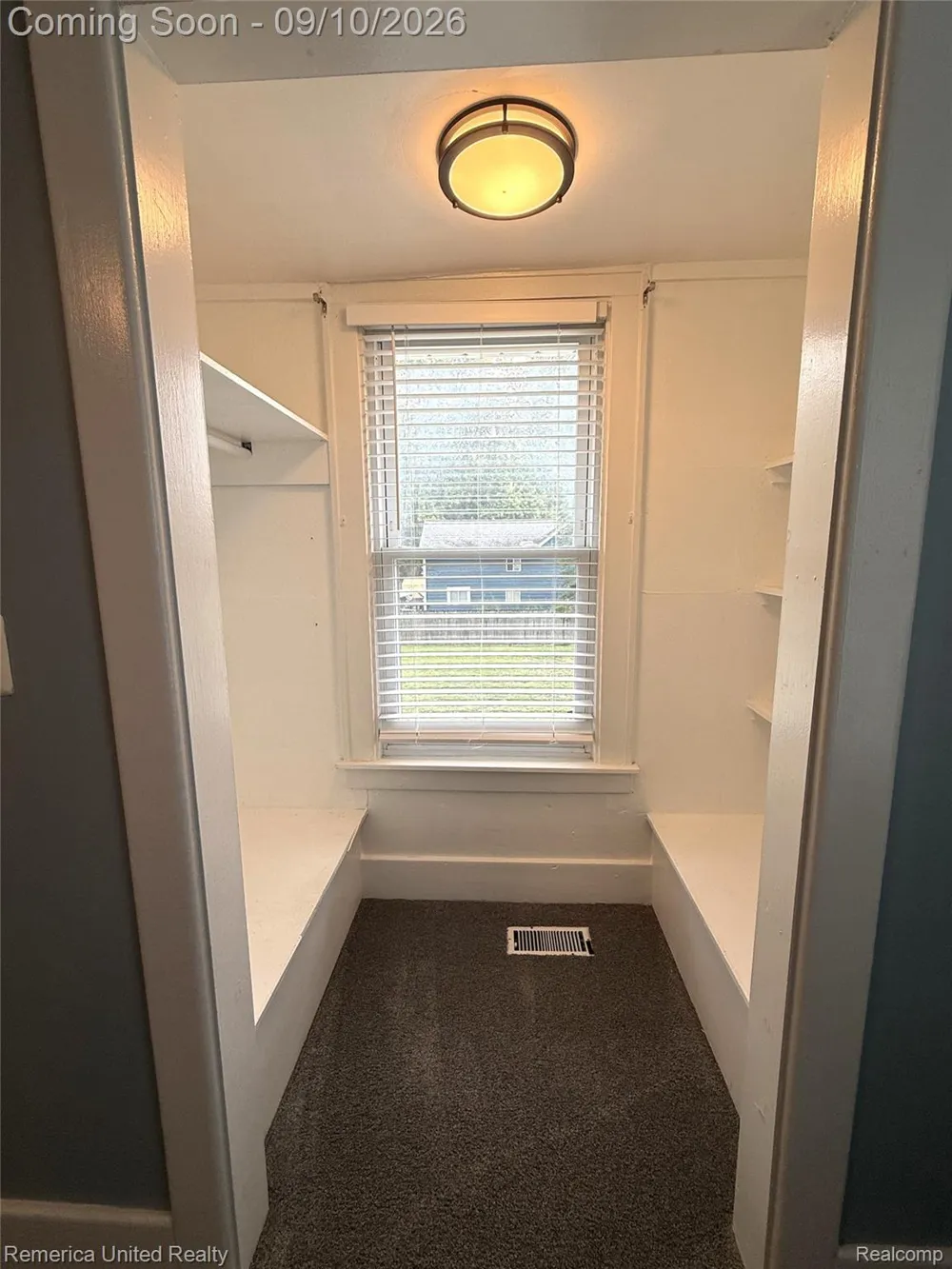 52431 Washington Street New Baltimore City, MI 48047