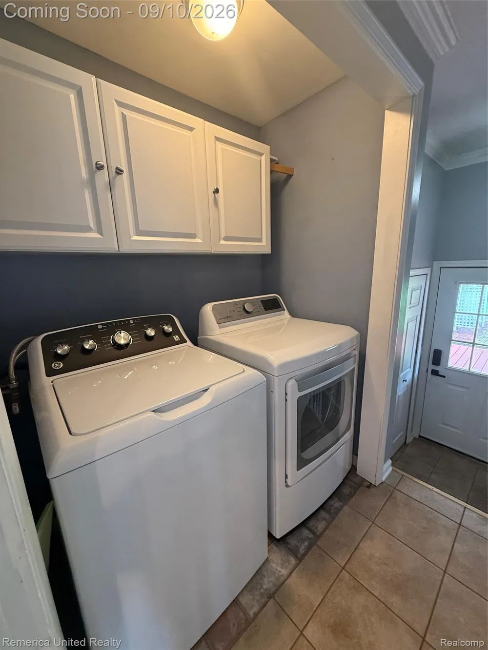 52431 Washington Street New Baltimore City, MI 48047