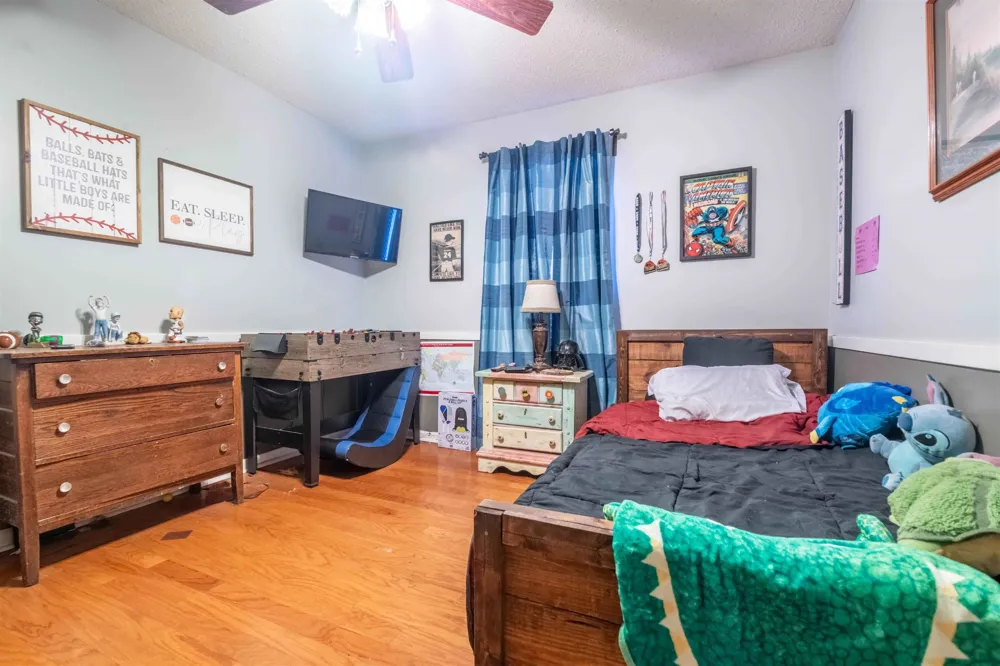 9156 GAINSBOROUGH DR Lakeland, TN 38002
