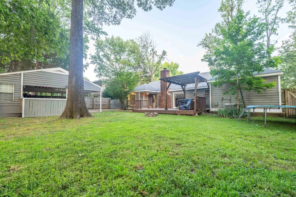 9156 GAINSBOROUGH DR Lakeland, TN 38002