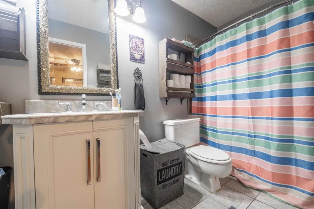 9156 GAINSBOROUGH DR Lakeland, TN 38002