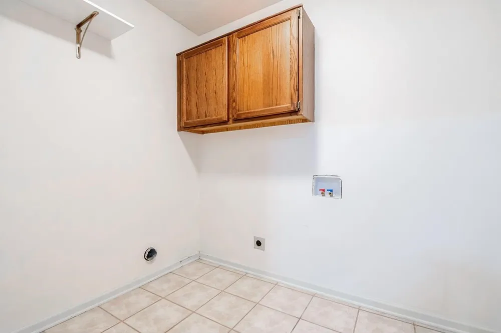 2063 DALKEITH DR Germantown, TN 38139