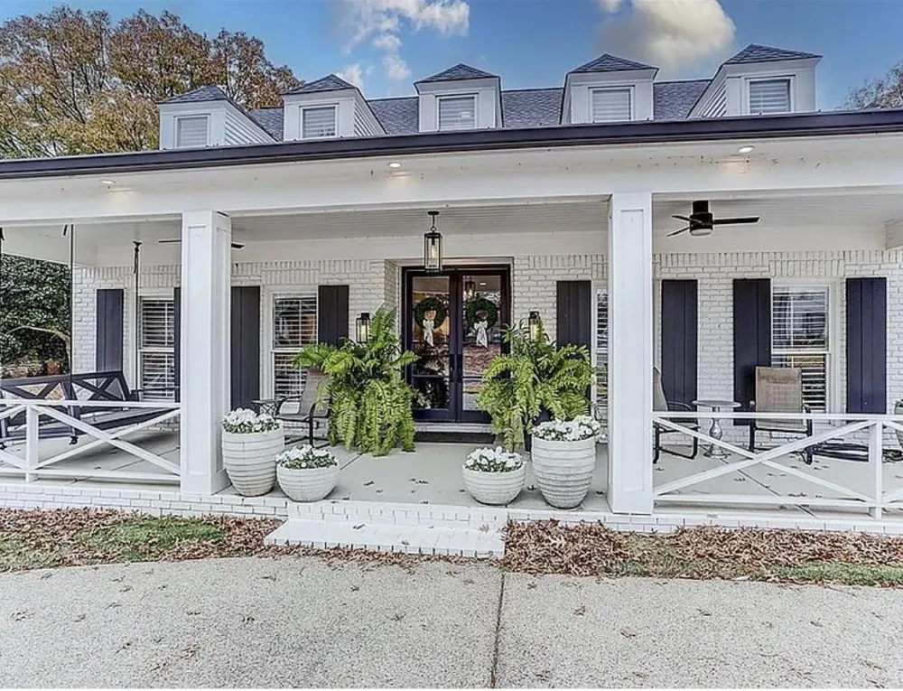 2125 W GLENALDEN DR Germantown, TN 38139