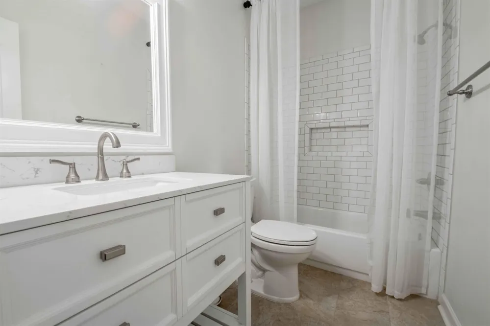 230 TORREY PINES CV Covington, TN 38019