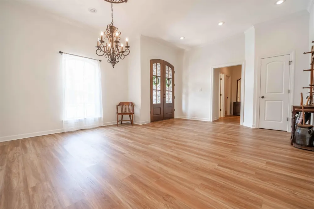 230 TORREY PINES CV Covington, TN 38019