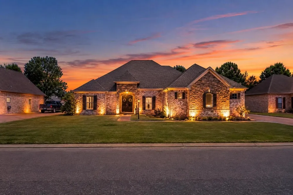 230 TORREY PINES CV Covington, TN 38019