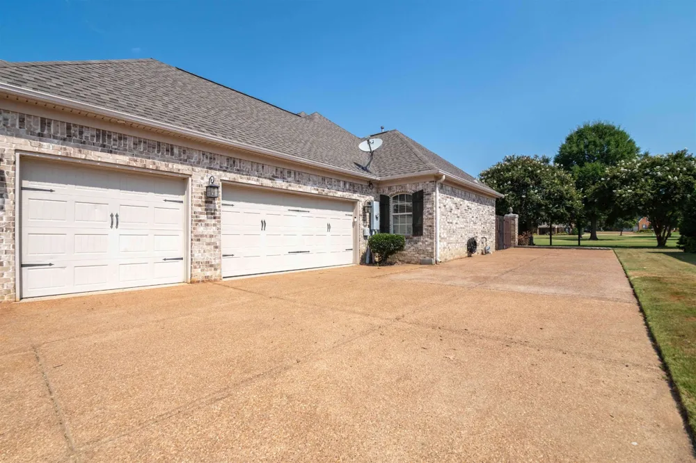 230 TORREY PINES CV Covington, TN 38019
