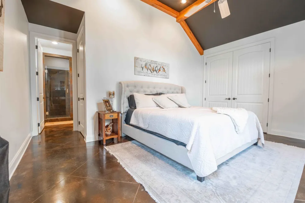 41 ARBOR GREENS CV Covington, TN 38019