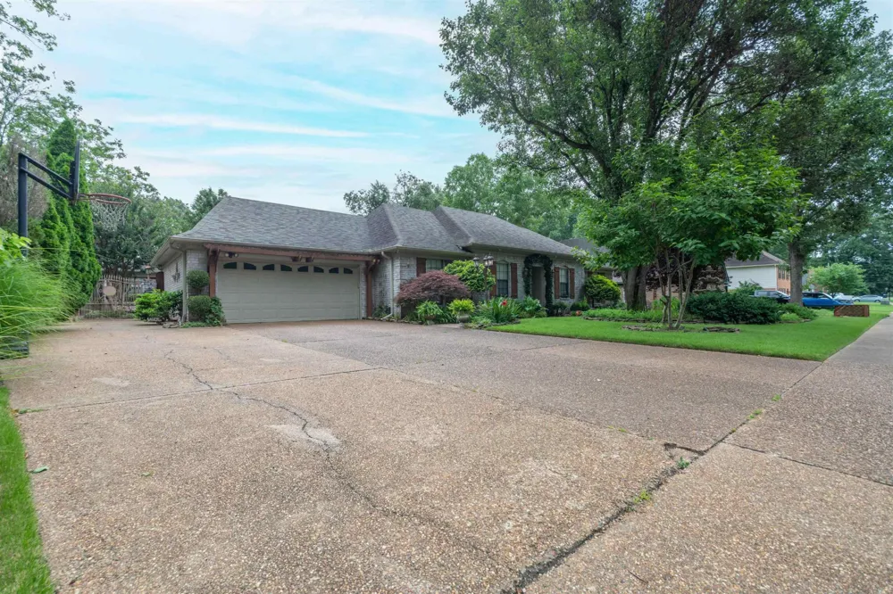 3038 YATES ST Bartlett, TN 38134