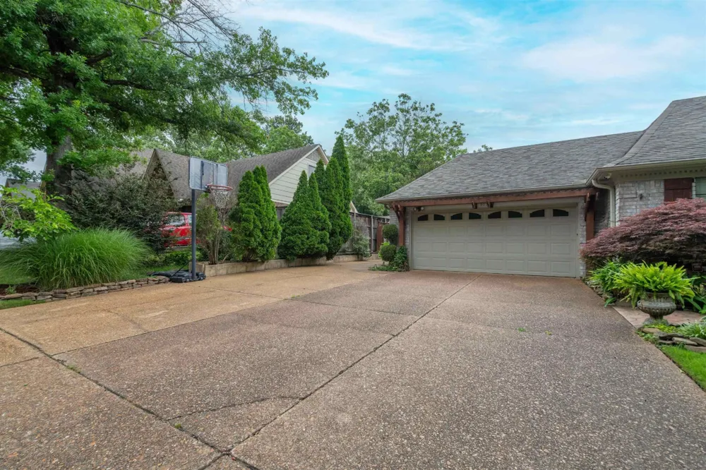 3038 YATES ST Bartlett, TN 38134