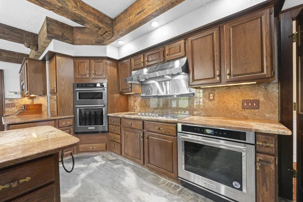 8449 LANSINGWOOD CV Germantown, TN 38139