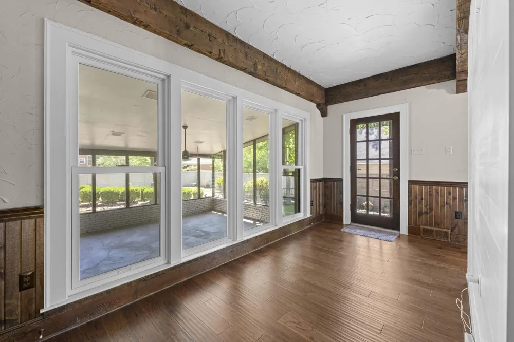 8449 LANSINGWOOD CV Germantown, TN 38139