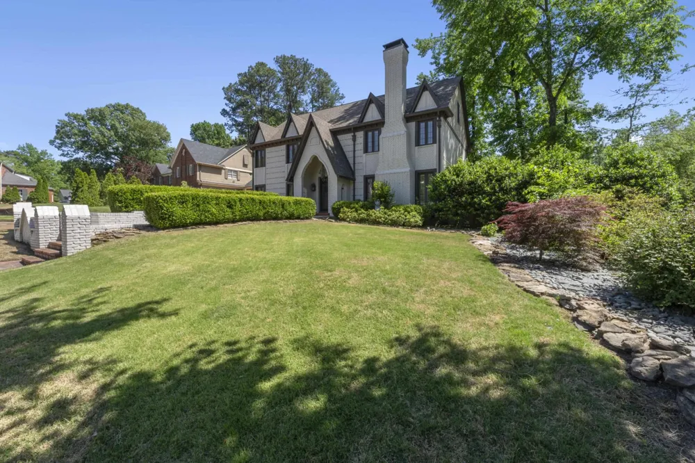 8449 LANSINGWOOD CV Germantown, TN 38139