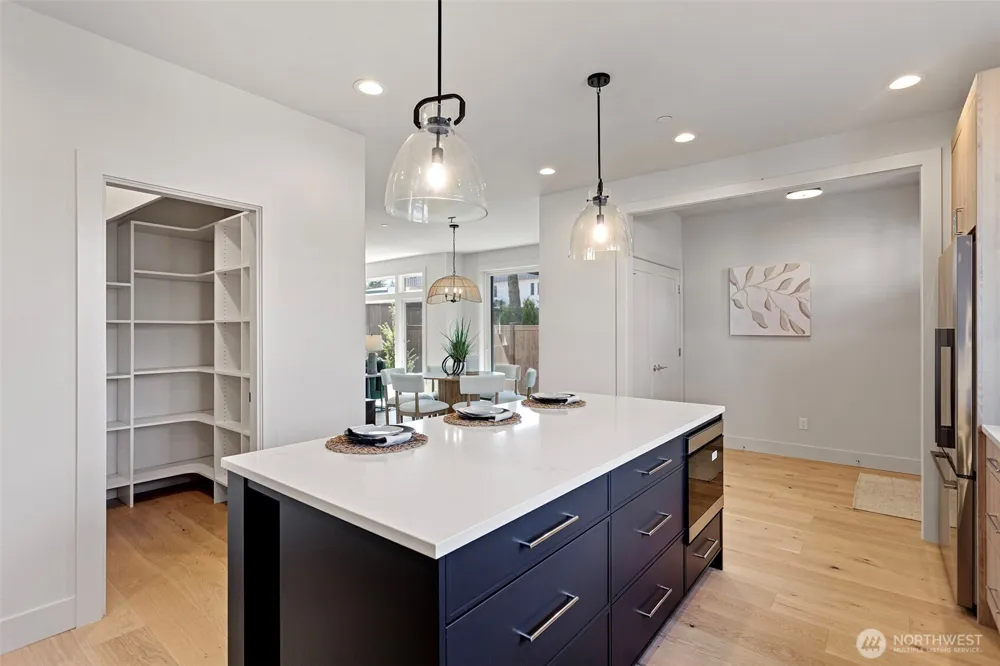 9309 132nd Avenue NE Kirkland, WA 98033