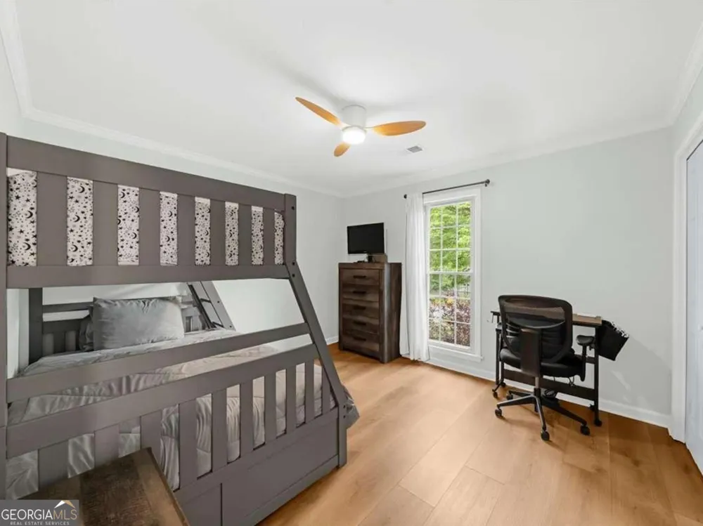 330 Monivea LN Roswell, GA 30075