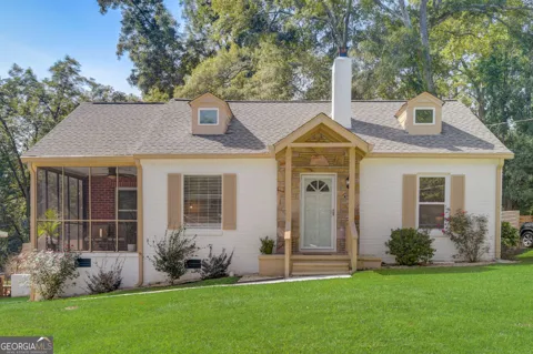 711 Campbell CIR