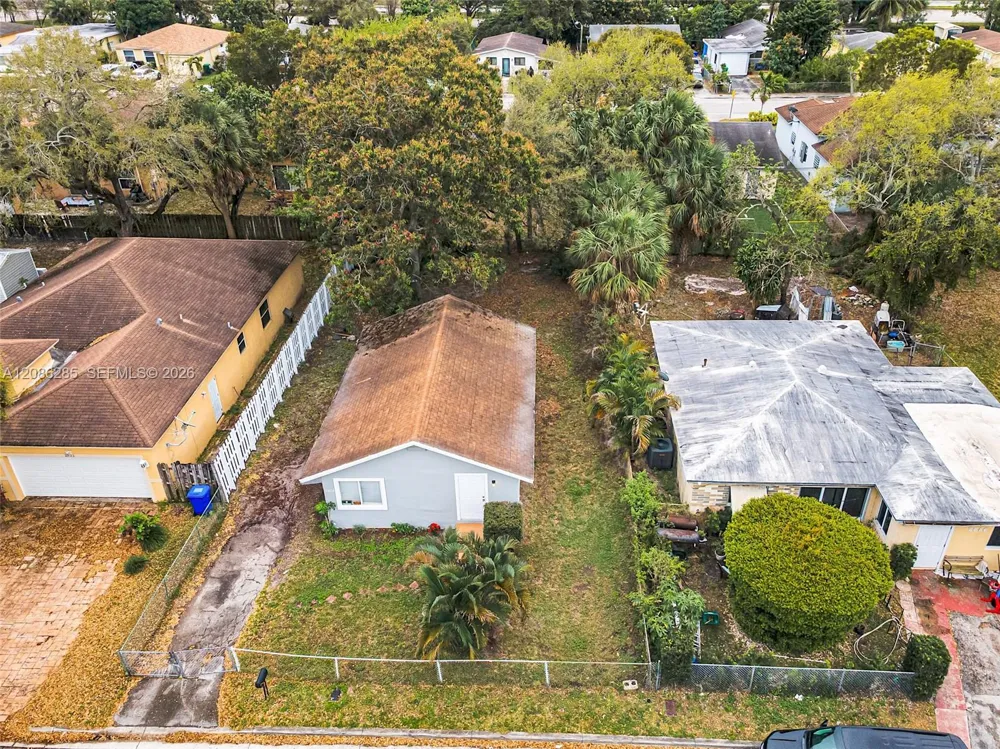 2828 NW 7th St #n/a Fort Lauderdale, FL 33311