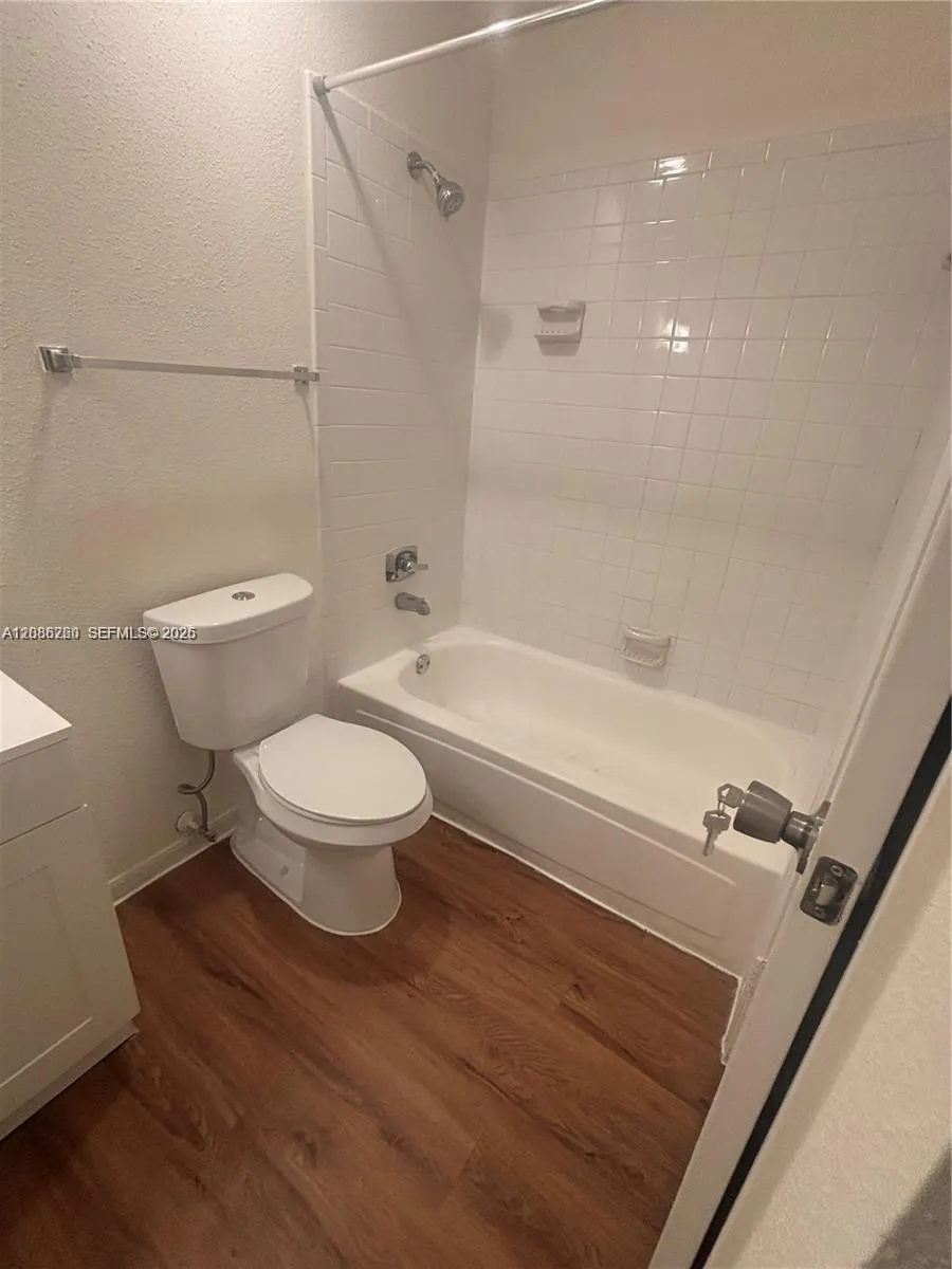 Address Not Shown Coral Springs, FL 33071