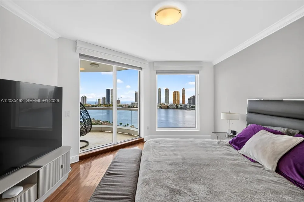 6000 Island Blvd #2104 Aventura, FL 33160