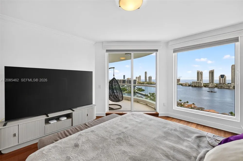 6000 Island Blvd #2104 Aventura, FL 33160