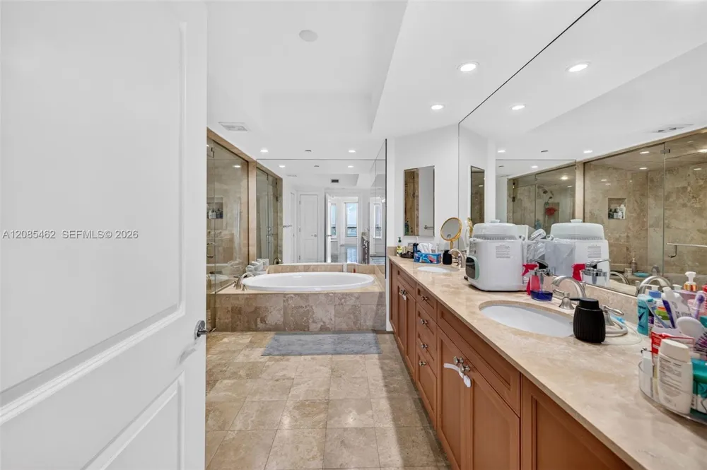 6000 Island Blvd #2104 Aventura, FL 33160