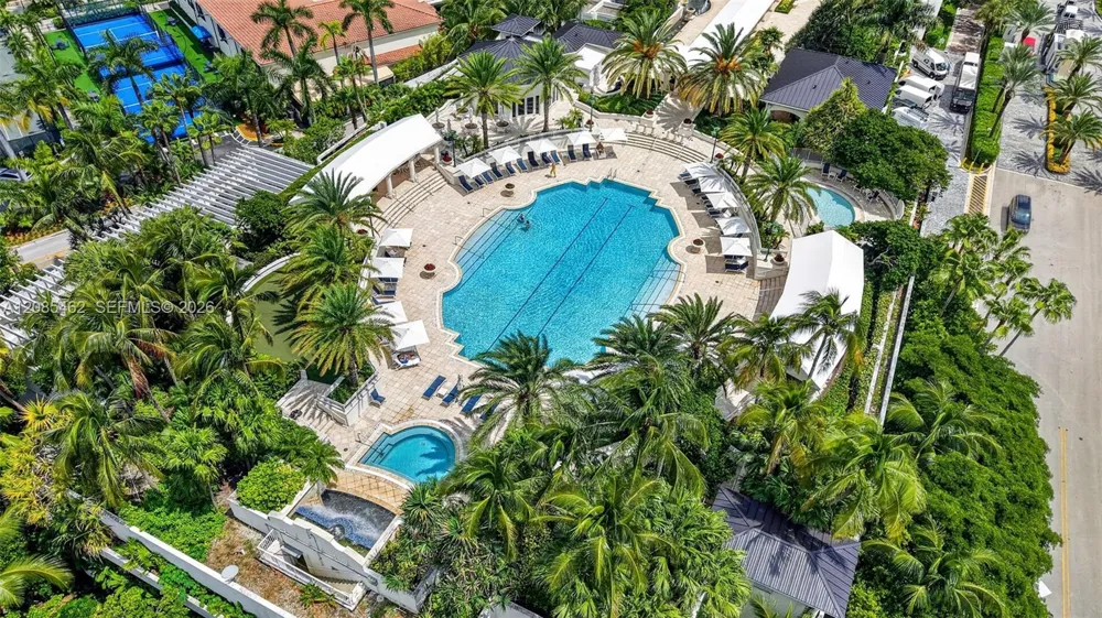 6000 Island Blvd #2104 Aventura, FL 33160