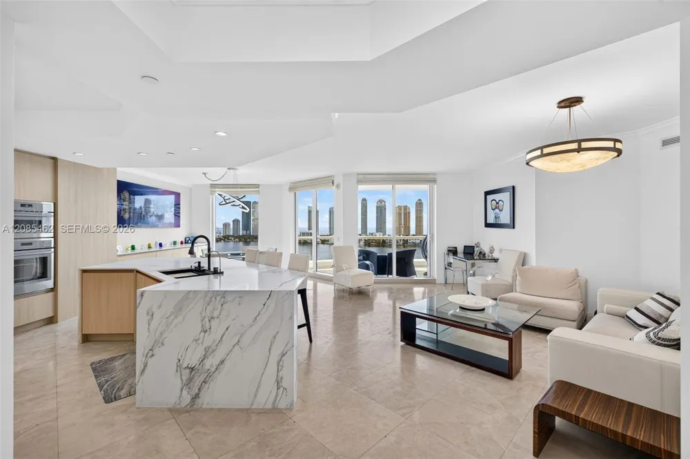 6000 Island Blvd #2104 Aventura, FL 33160