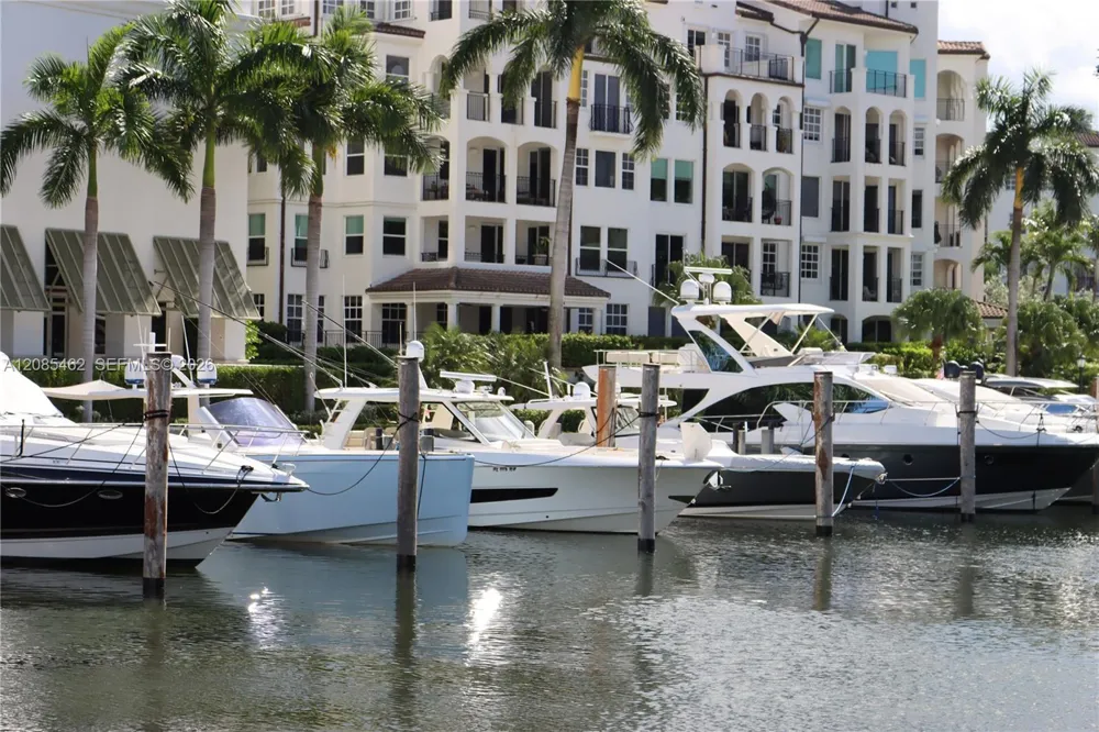 6000 Island Blvd #2104 Aventura, FL 33160