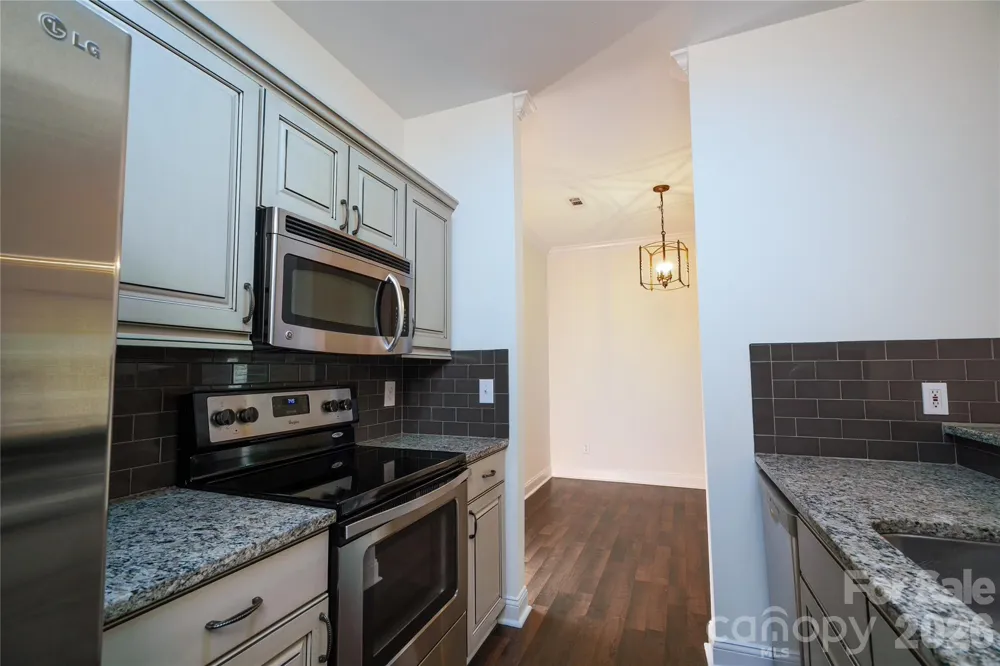 5730 Closeburn Road #O Charlotte, NC 28210