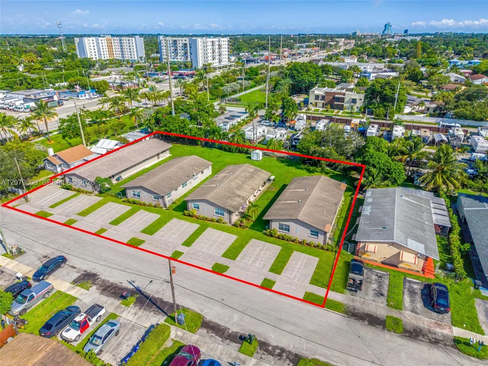 5921 Pierce St #1-8 Hollywood, FL 33021
