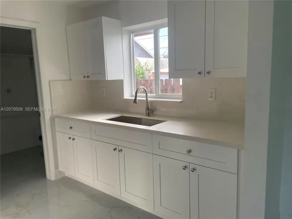 5921 Pierce St #1-8 Hollywood, FL 33021