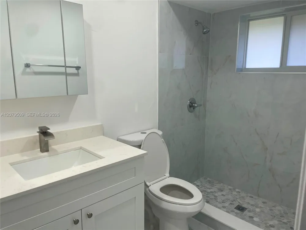 5921 Pierce St #1-8 Hollywood, FL 33021