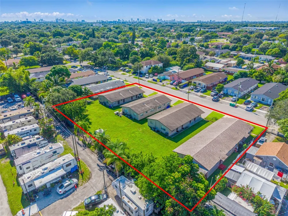 5921 Pierce St #1-8 Hollywood, FL 33021
