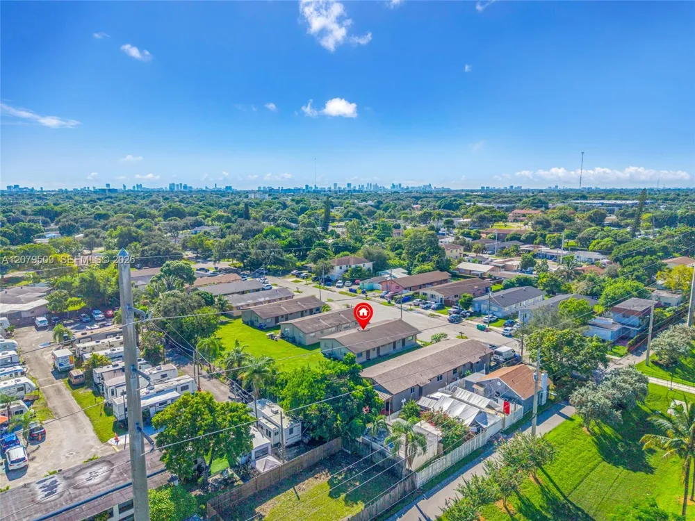 5921 Pierce St #1-8 Hollywood, FL 33021