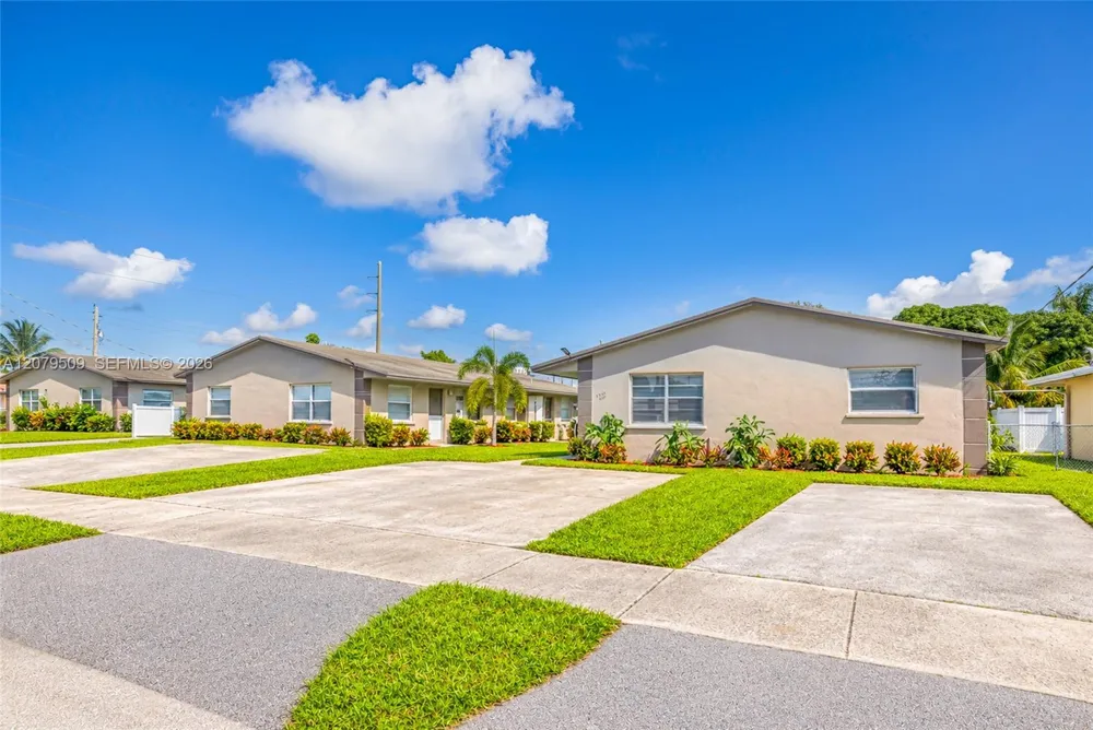 5921 Pierce St #1-8 Hollywood, FL 33021