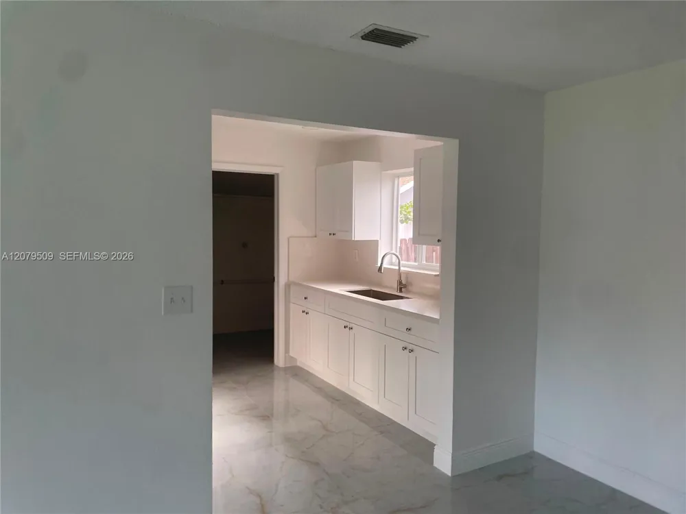 5921 Pierce St #1-8 Hollywood, FL 33021