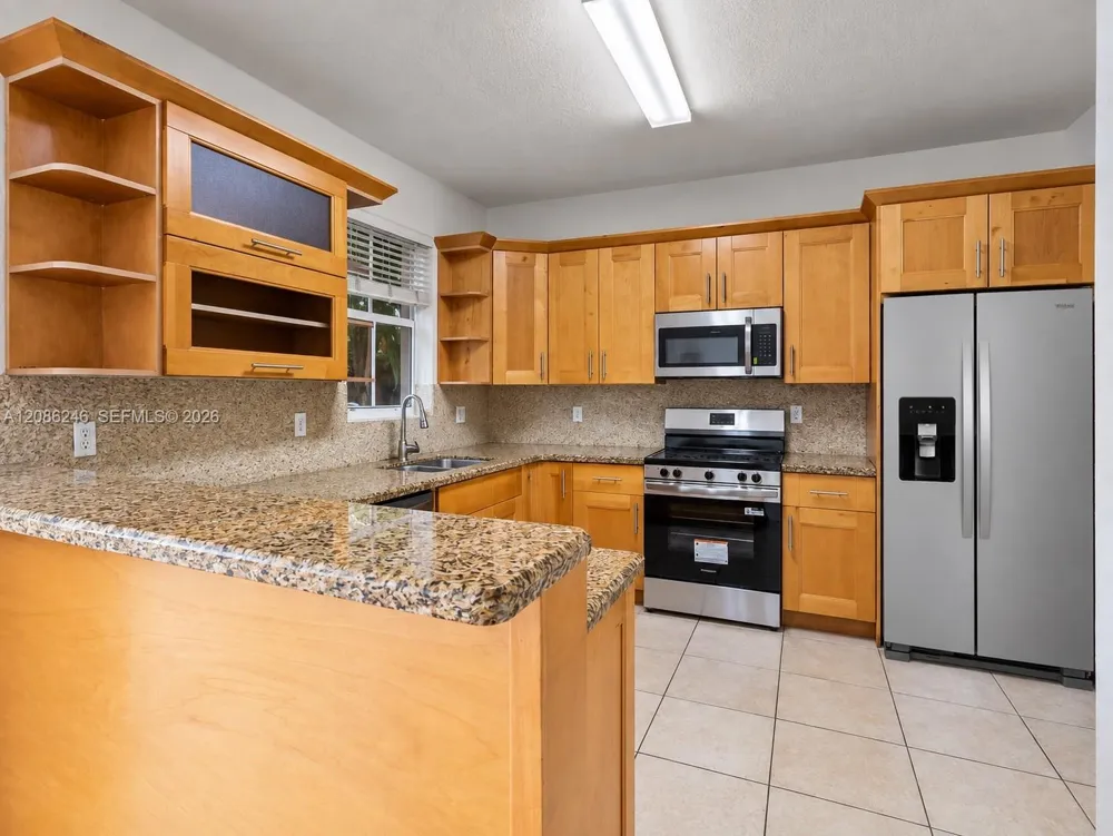 4401 NW 113th Ct Doral, FL 33178