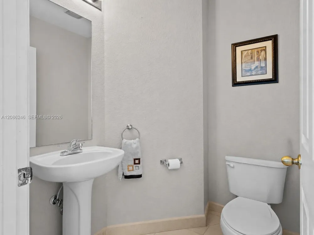 4401 NW 113th Ct Doral, FL 33178
