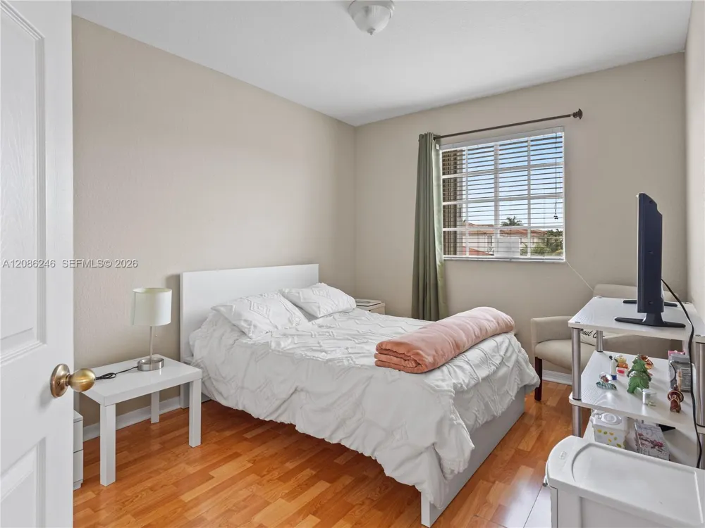 4401 NW 113th Ct Doral, FL 33178
