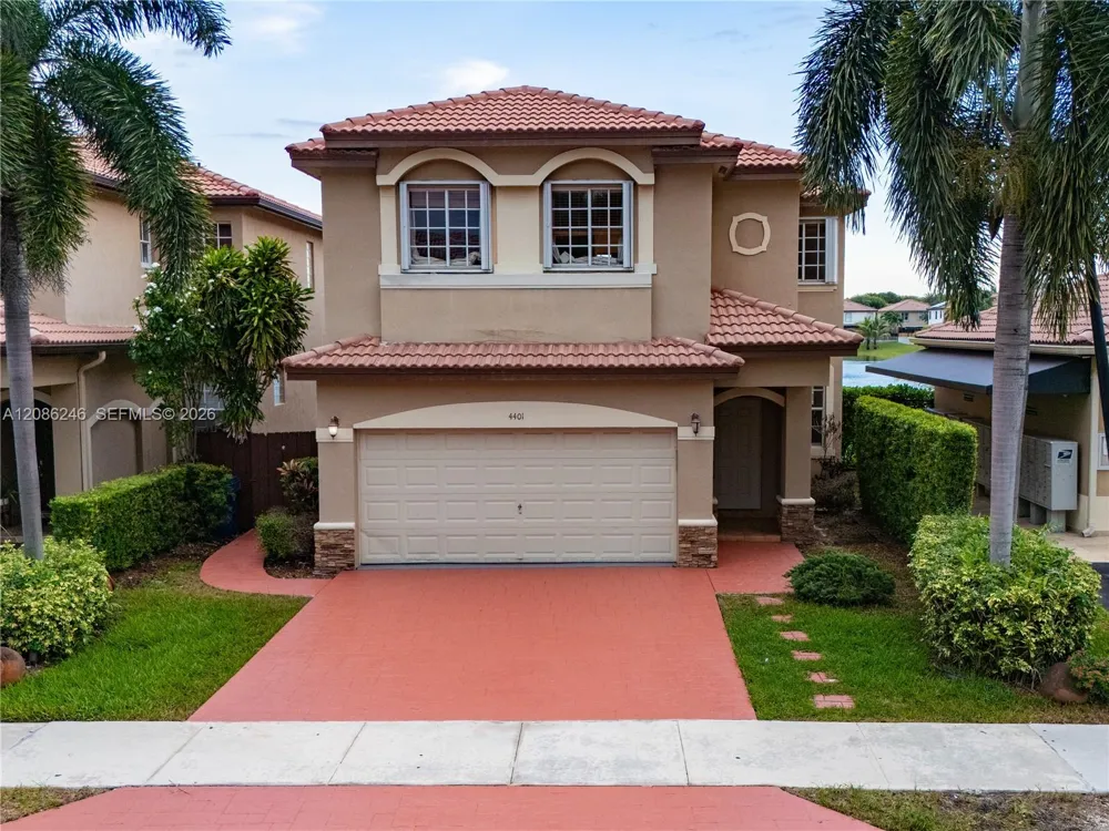 4401 NW 113th Ct Doral, FL 33178