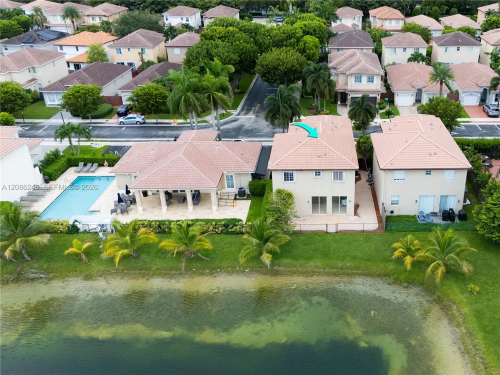 4401 NW 113th Ct Doral, FL 33178