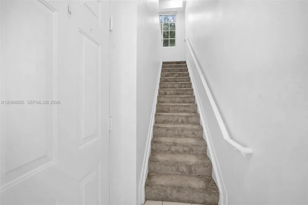 2931 NE 185th St #1101 Aventura, FL 33180