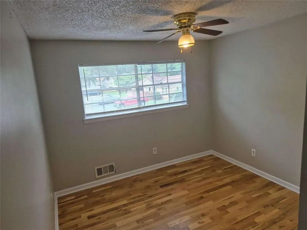4701 Flat Shoals Road #31F Union City, GA 30291