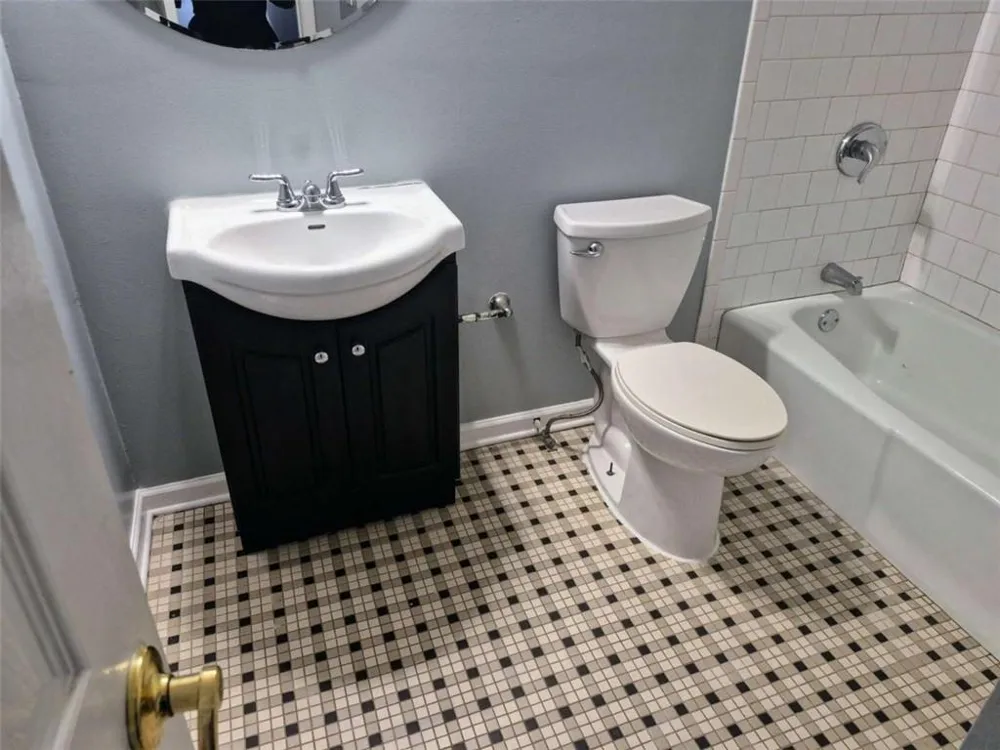 4701 Flat Shoals Road #31F Union City, GA 30291