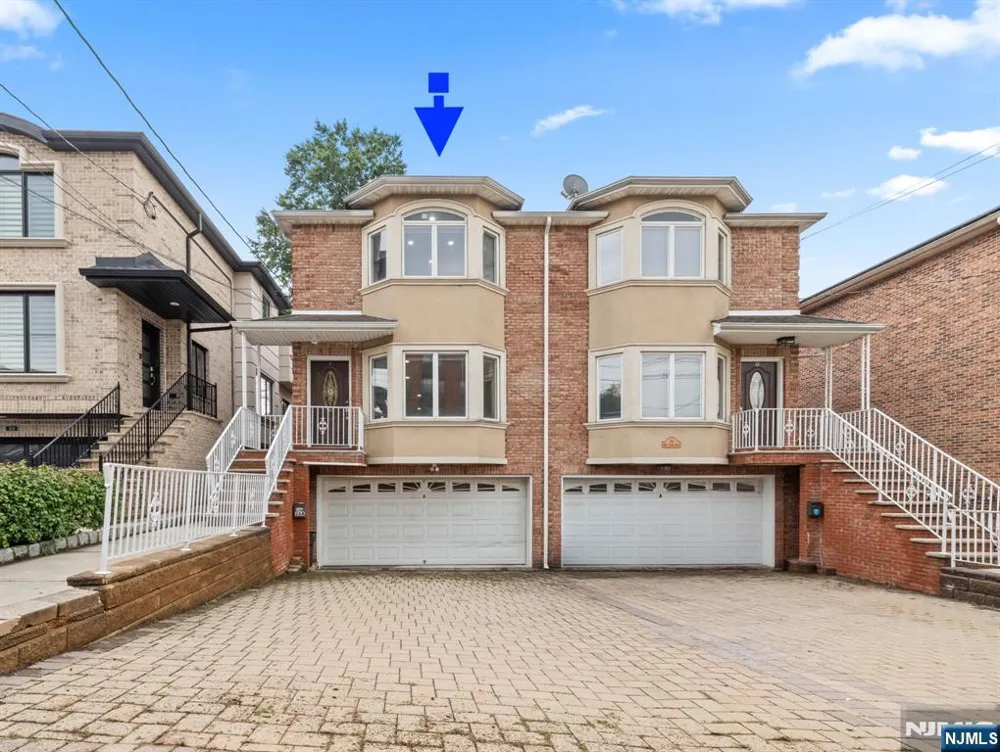 36 W Central Boulevard A Palisades Park, NJ 07650