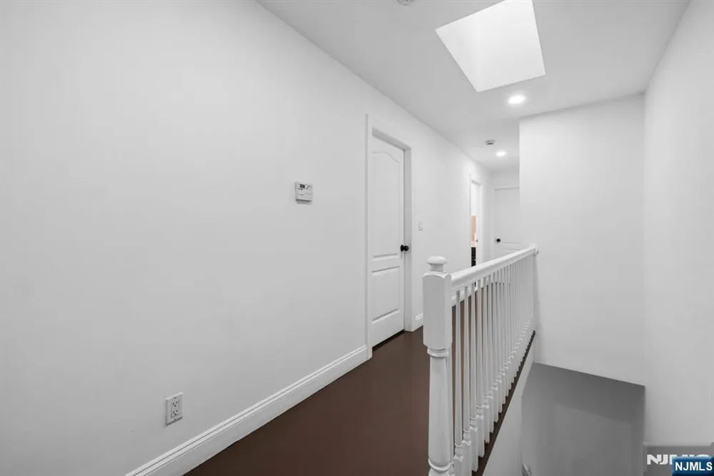 36 W Central Boulevard A Palisades Park, NJ 07650