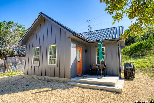 28213 US HIGHWAY 83 Concan, TX 78838