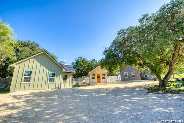 28213 US HIGHWAY 83 Concan, TX 78838