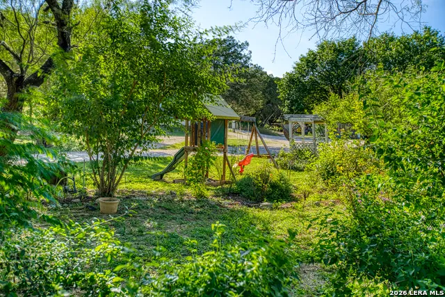 28213 US HIGHWAY 83 Concan, TX 78838